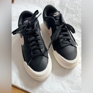 Nike Court Legacy Lift Platform Sneaker (Women)